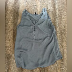 Express Sleeveless Button-Front Camisole in Slate Gray
